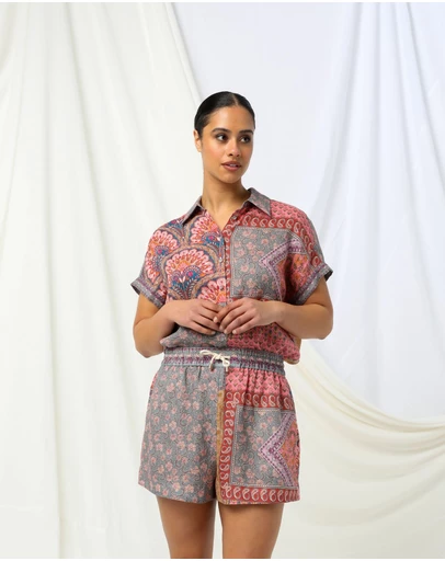 KACHEL - Jasmine Short