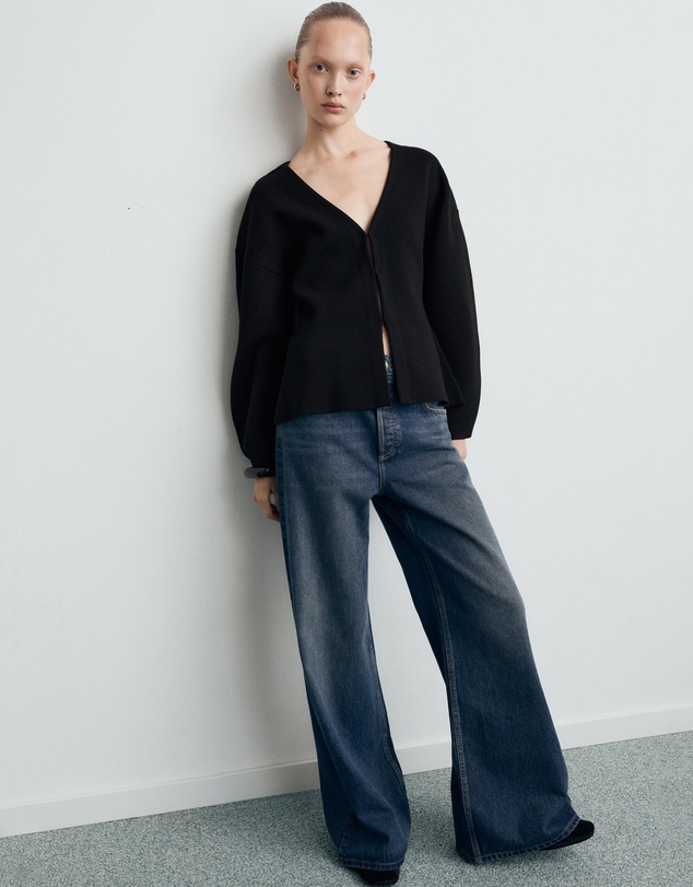 M.N.G - V-Neck Cardigan