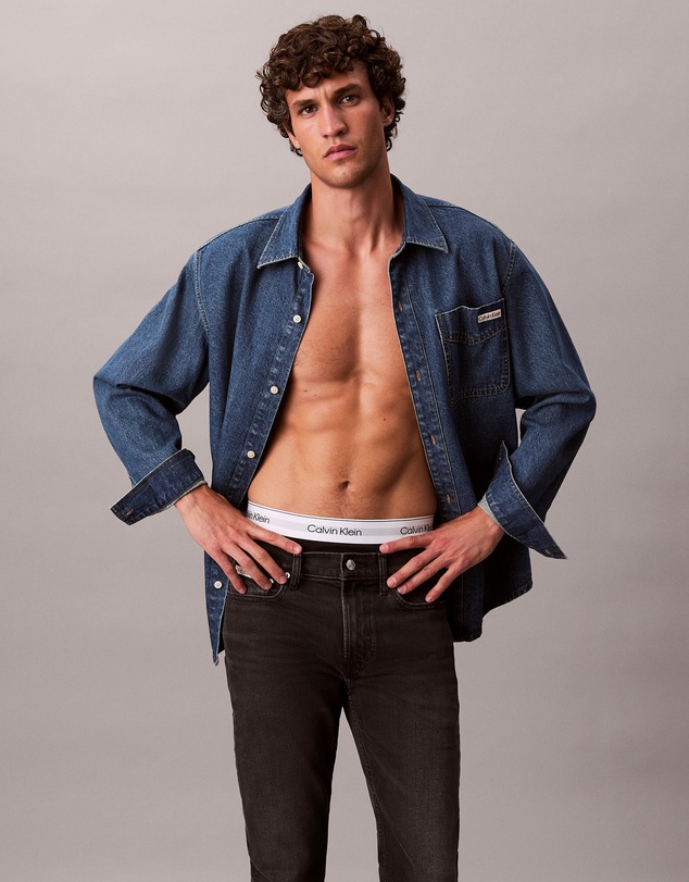 Calvin Klein Jeans - Tapered Slim Fit Jeans