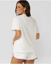 Lorna Jane - Luxury Athletics T-Shirt