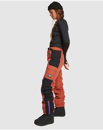 ROJO Outerwear - She Ripz Pant