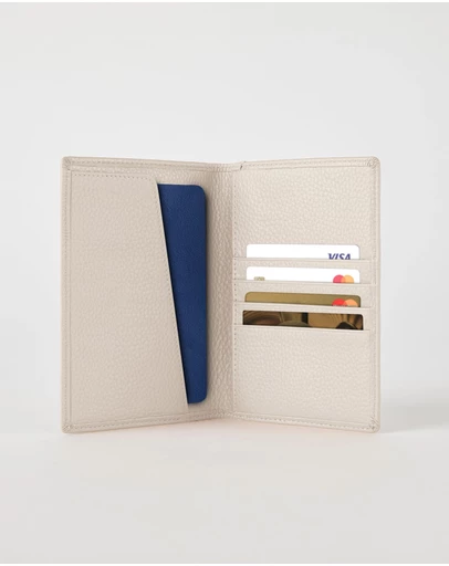 Mon Purse - Luxe Leather Passport Wallet