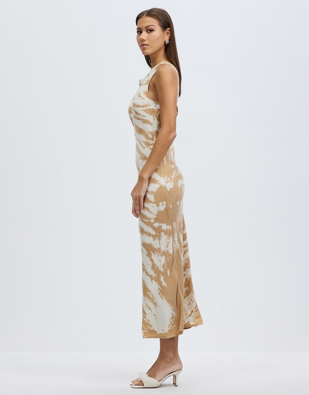 Third Form - Twist Through Bias Tank Maxi