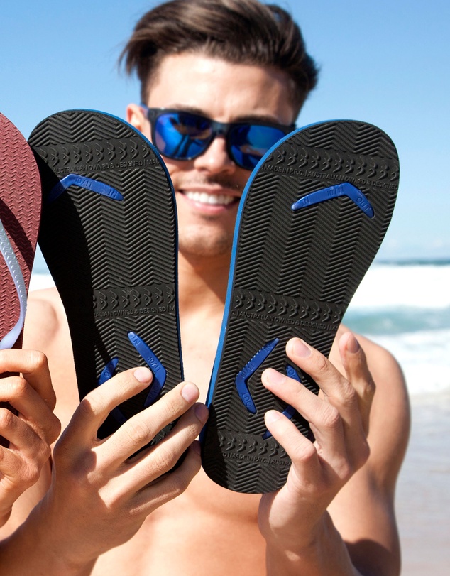 Boomerangz Footwear - Men's Navy/Black Thongs with arch support and 2 x interchangeable straps