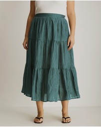 Atmos&Here Curvy - Clara Plisse Tiered Maxi Skirt