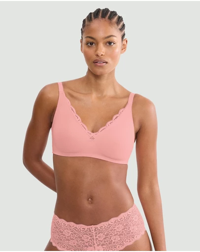 Triumph - Amourette Non-Wired Minimiser Bra