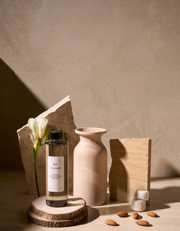 Kirri x Linen House - Wood Diffuser + Ceramic Plate