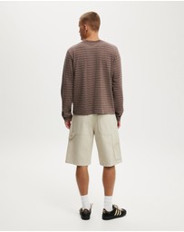 Cotton On - Baggy Worker Short