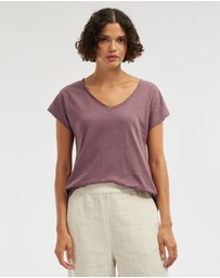 Amelius - Aiden Organic V Neck Tee