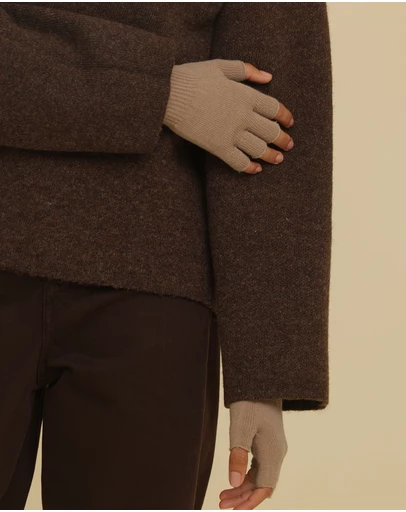Morgan & Taylor - Jaylah Knitted Fingerless Gloves