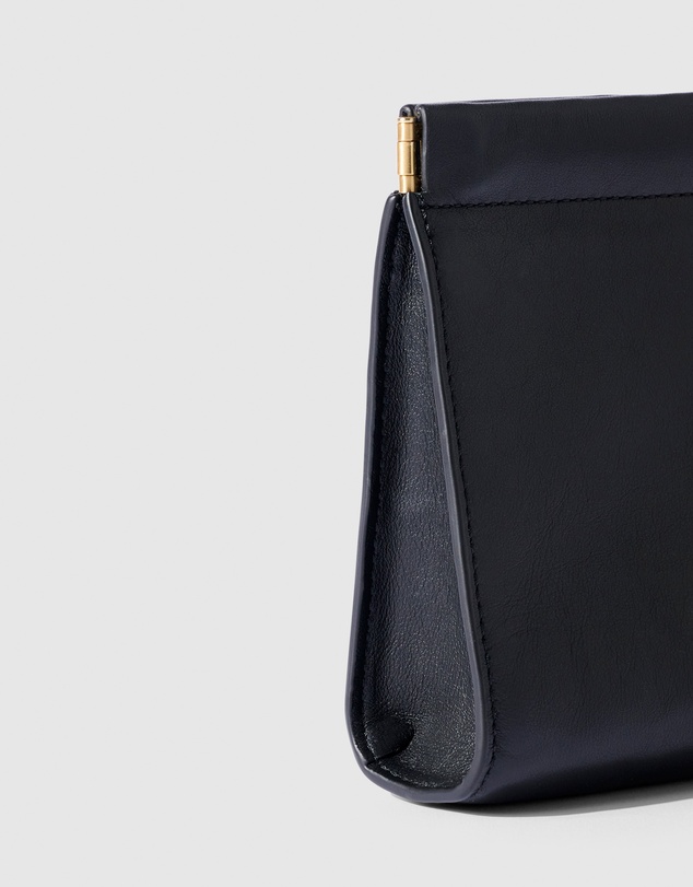Kinnon - Jones Pouch