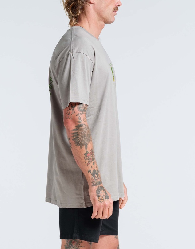 Vacancy Co - Surf Club Tee