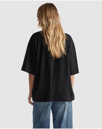 Decjuba - Isabella Oversized Tee