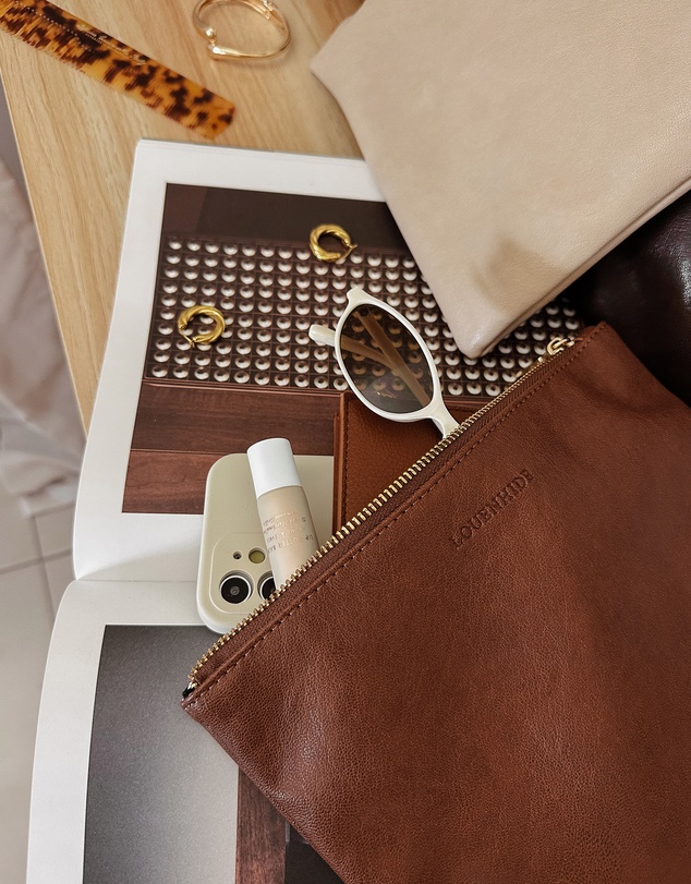 Louenhide - Louie Pouch