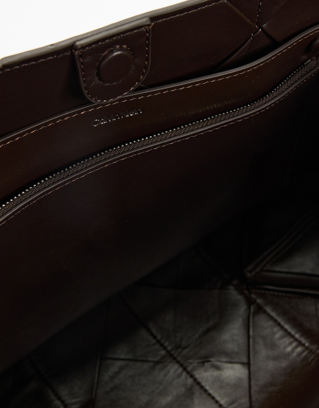 Calvin Klein - Woven Medium Carryall