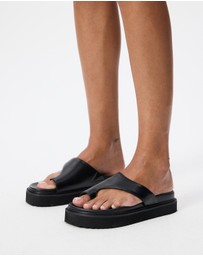 Dazie - Declan Platform Sandals