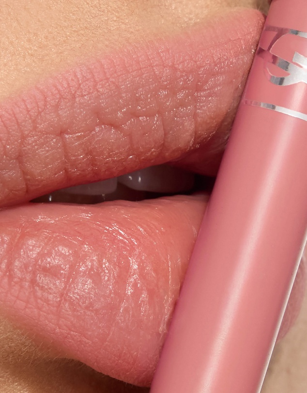 Yves Saint Laurent - YSL Lovenude Kiss Shaper