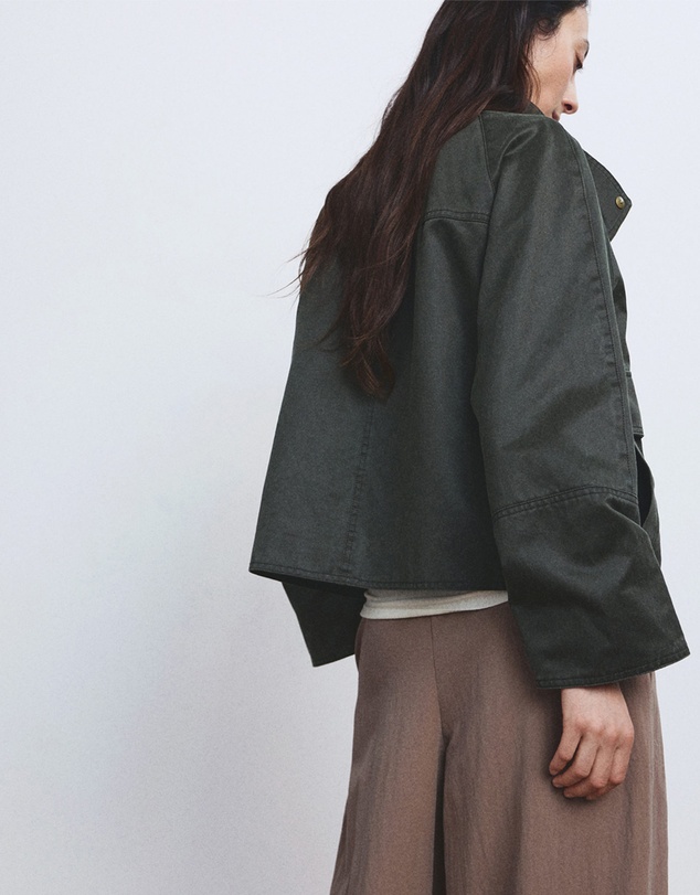 M.N.G - Matcha Parka