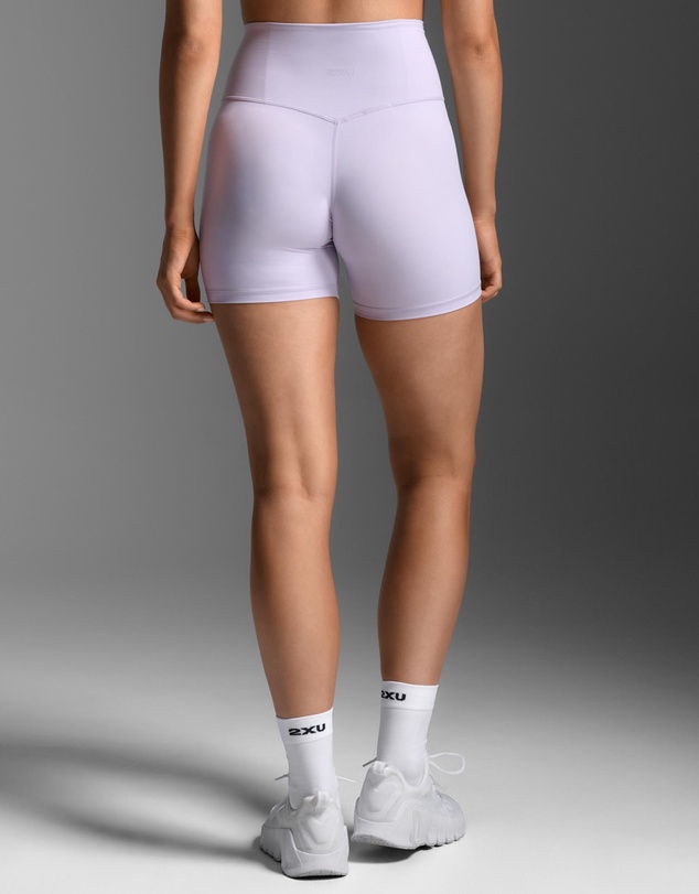 2XU - Fluid Hi-Rise 5 Inch Shorts
