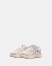Nike - V5 Rnr Grade School