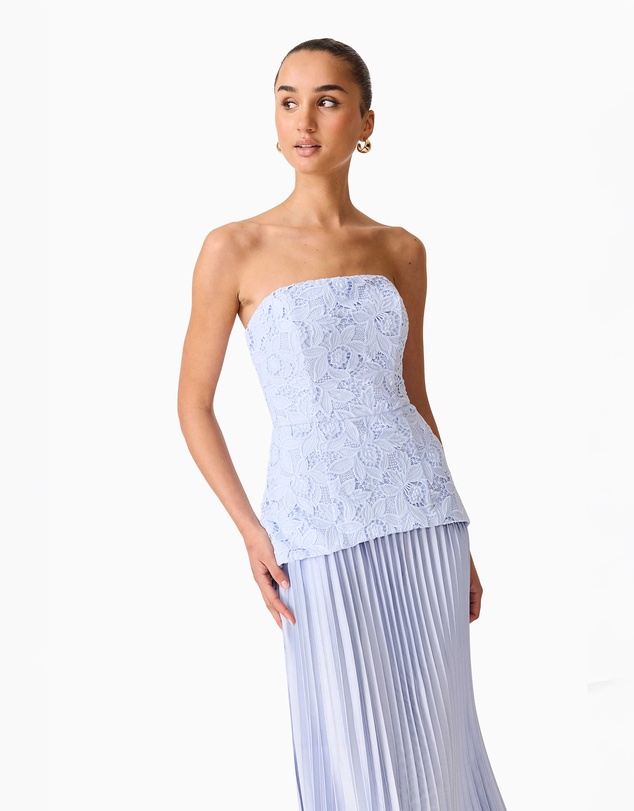 Elliatt - Lacy Strapless Gown