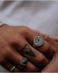Haze & Glory - ICONIC EXCLUSIVE - Ring Men Signet Ring Tide Waves Motif in 925 Sterling Silver