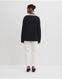 Country Road - V-neck Cable Knit