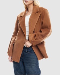 Lioness - Heart Shaped Coat - ICONIC EXCLUSIVE