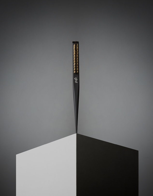 ghd - The final touch - Narrow Dressing Brush