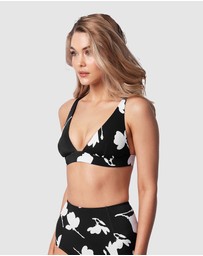 UNE PIECE - Never Say Never Bralette Bikini Top