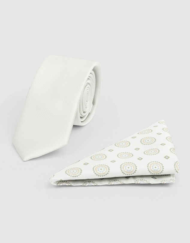 yd. - Bari Tie And Pocket Square Set