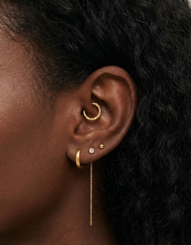 HOUSE OF SLANI - Lila Thread Earrings