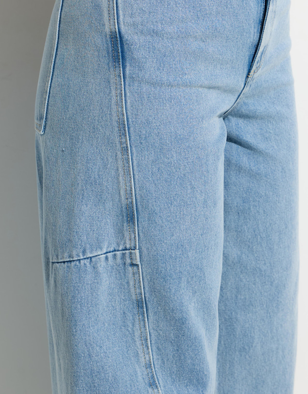 Dazie - Austin High Barrel Jeans