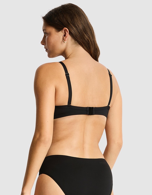 Sea Level Australia - Essentials Cross Front Moulded Underwire Bra
