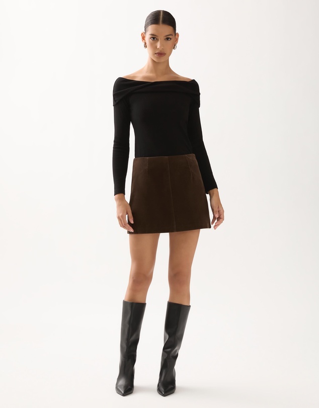 Minima Esenciales - Noa Faux Suede Mini Skirt