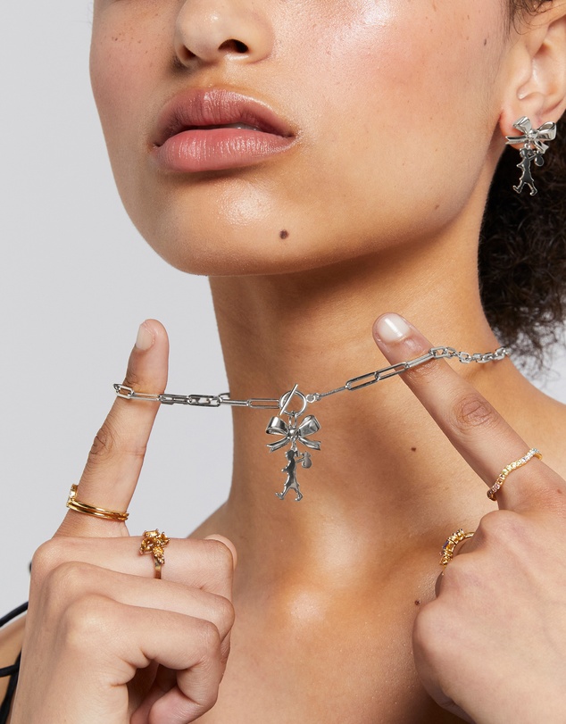 Karen Walker - Girl with a Bow Necklace