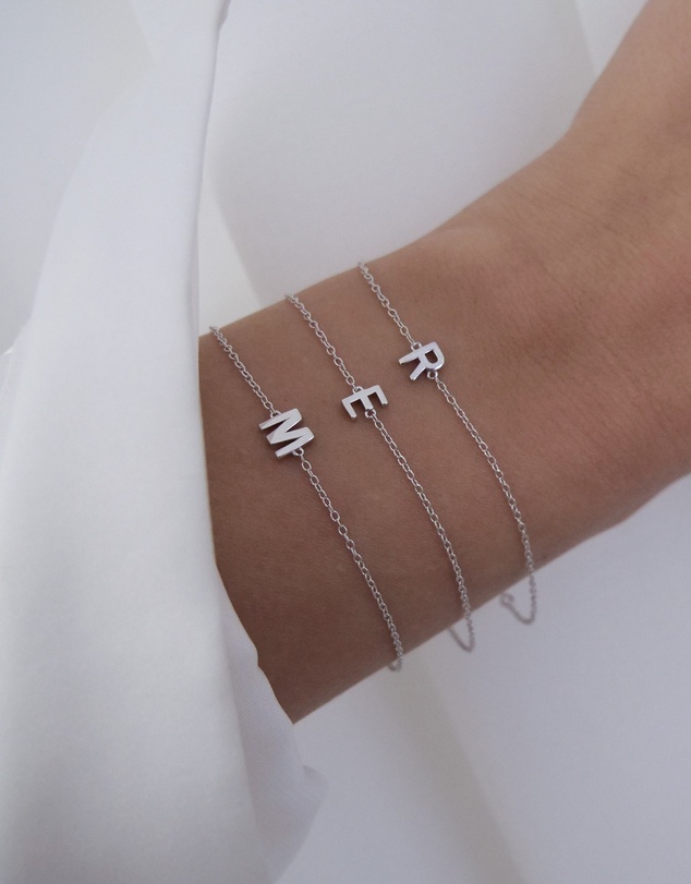 The Silver Collective - Petite A-Z Letter Bracelet Silver - M