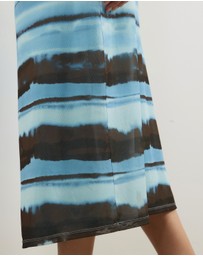 Atmos&Here Curvy - Lyra Mesh Gathered Midi Dress