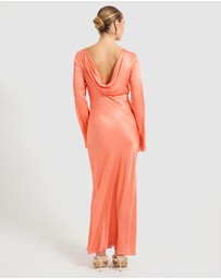 Pasduchas - Quinn Sleeve Midi Dress