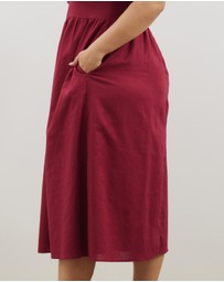 Atmos&Here Curvy - Jade Flutter Sleeve Midi Dress
