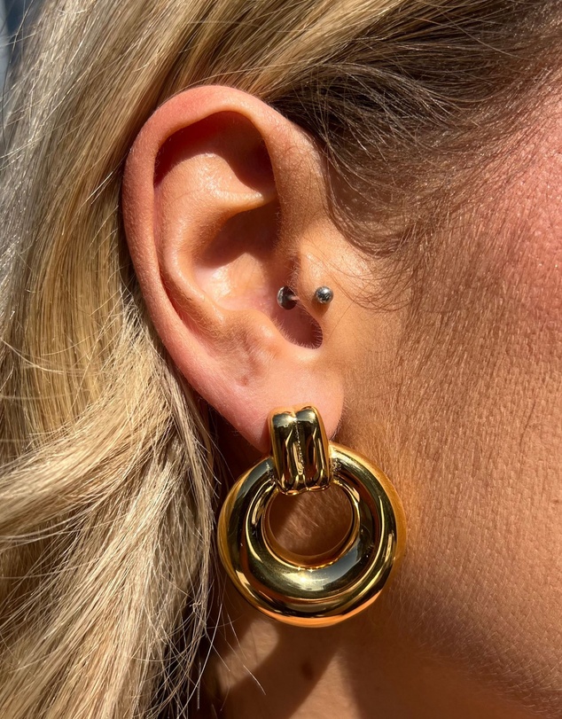 Izoa - Gianna Stud Earrings