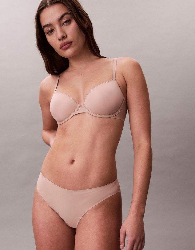 Calvin Klein - Perfectly Fit Ultralight Lightly Lined Demi Bra