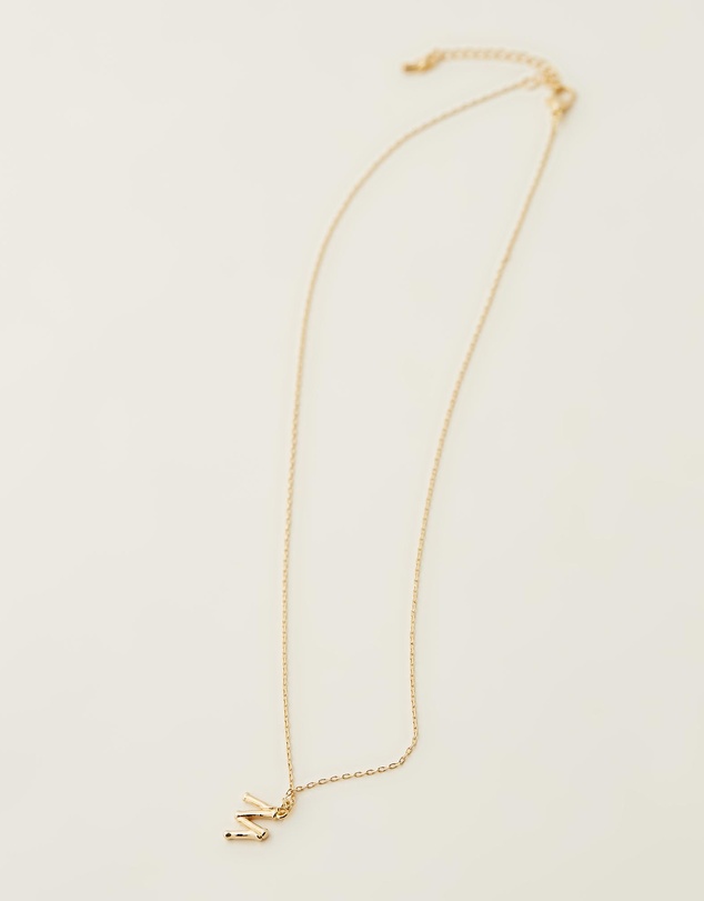 Zahar - Letter W Necklace