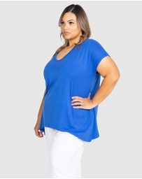 Love Your Wardrobe - Amira Extended Sleeve Swing Tee