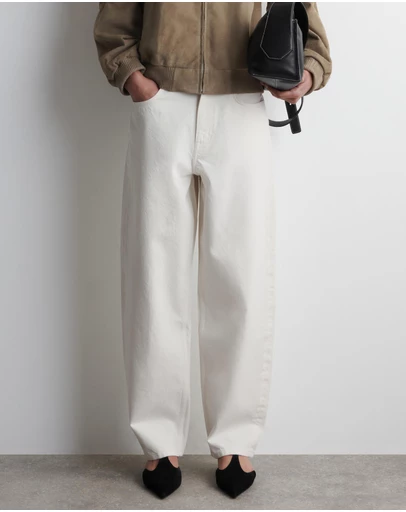 COS - Bay Barrel-Leg Jeans