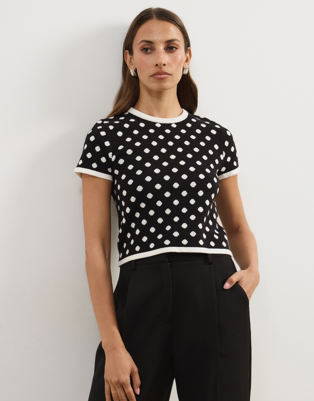 Atmos&Here - Kallie Polka Dot Short Sleeve Knit Top