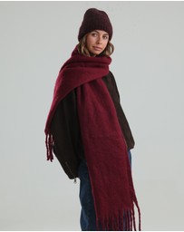Morgan & Taylor - Freya Boucle Beanie in Burgundy Red