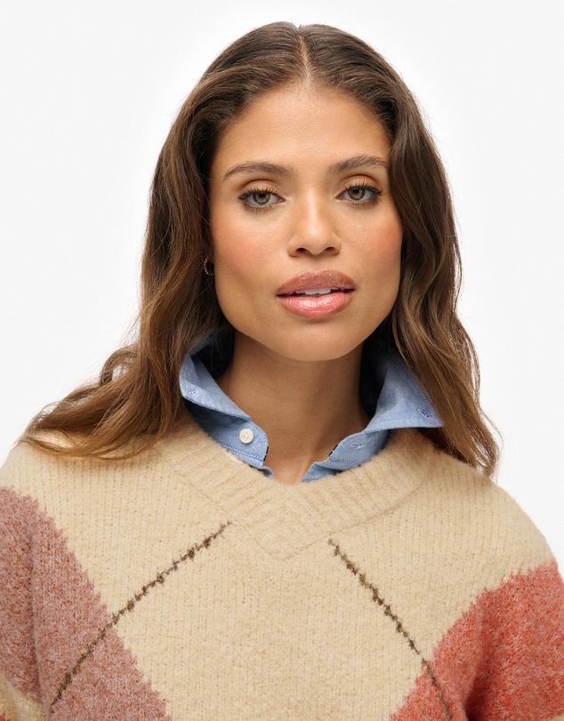 Superdry - Oversized Argyle V Neck Jumper