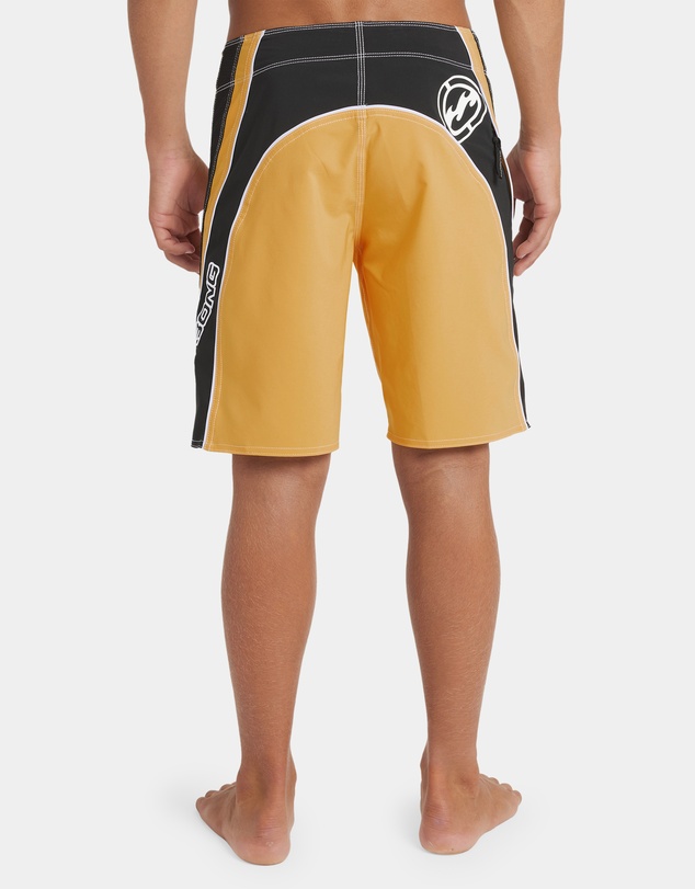 Billabong - Boys 8 to 16 Fluid 2K Pro Boardshorts