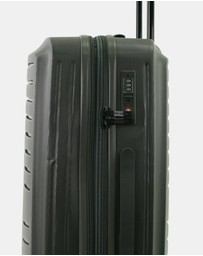 Pierre Cardin - Pierre Cardin Classic 80cm Large Hard Shell Suitcase